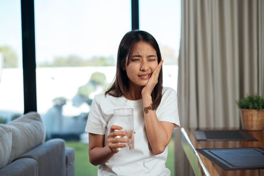 The Connection Between Sinus Problems and Root Canal Pain for Guelph Residents